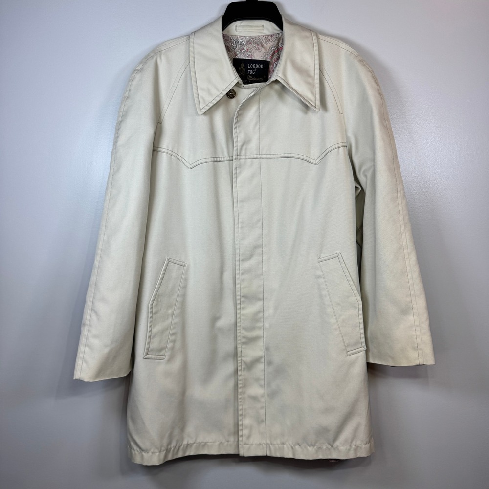 Vintage 70s London Fog Beige Trench Coat Mens 42R Classic Rain Coat Old Money